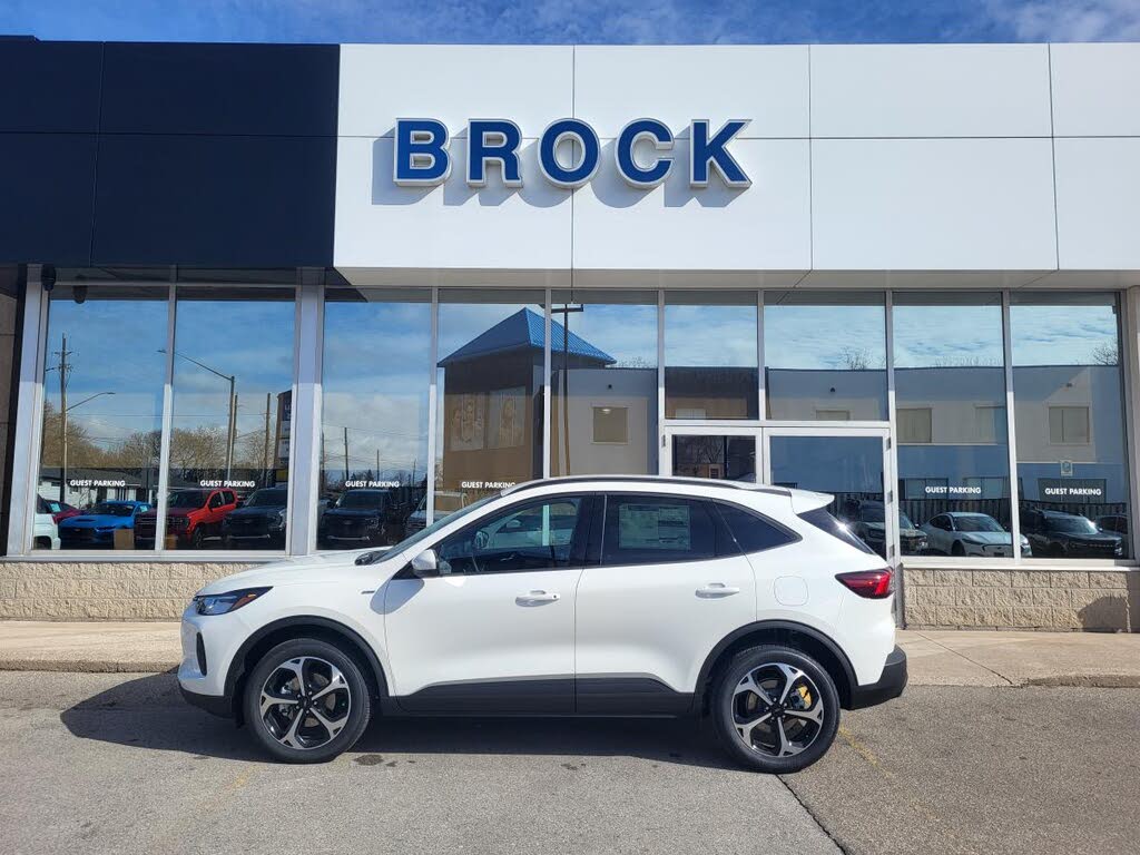 2025 Ford Escape ST-Line Select AWD