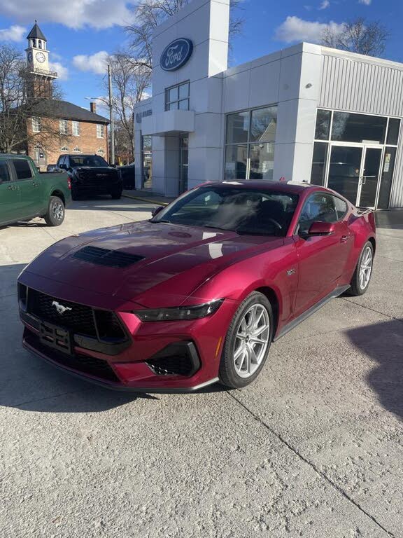 Ford Mustang GT Fastback RWD 2025