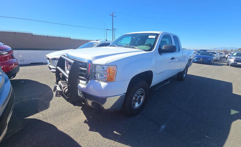 2008 GMC Sierra 2500HD Work Truck Ext. Cab 4WD