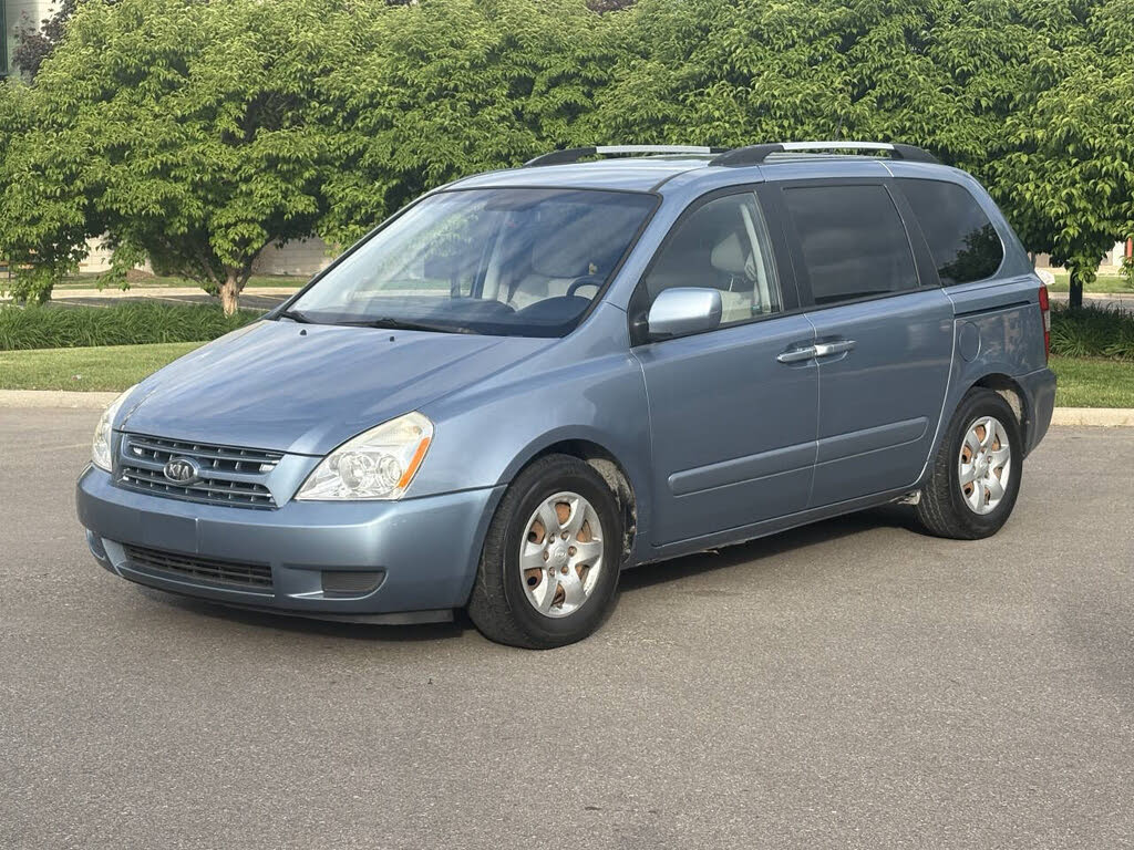 2010 Kia Sedona Base