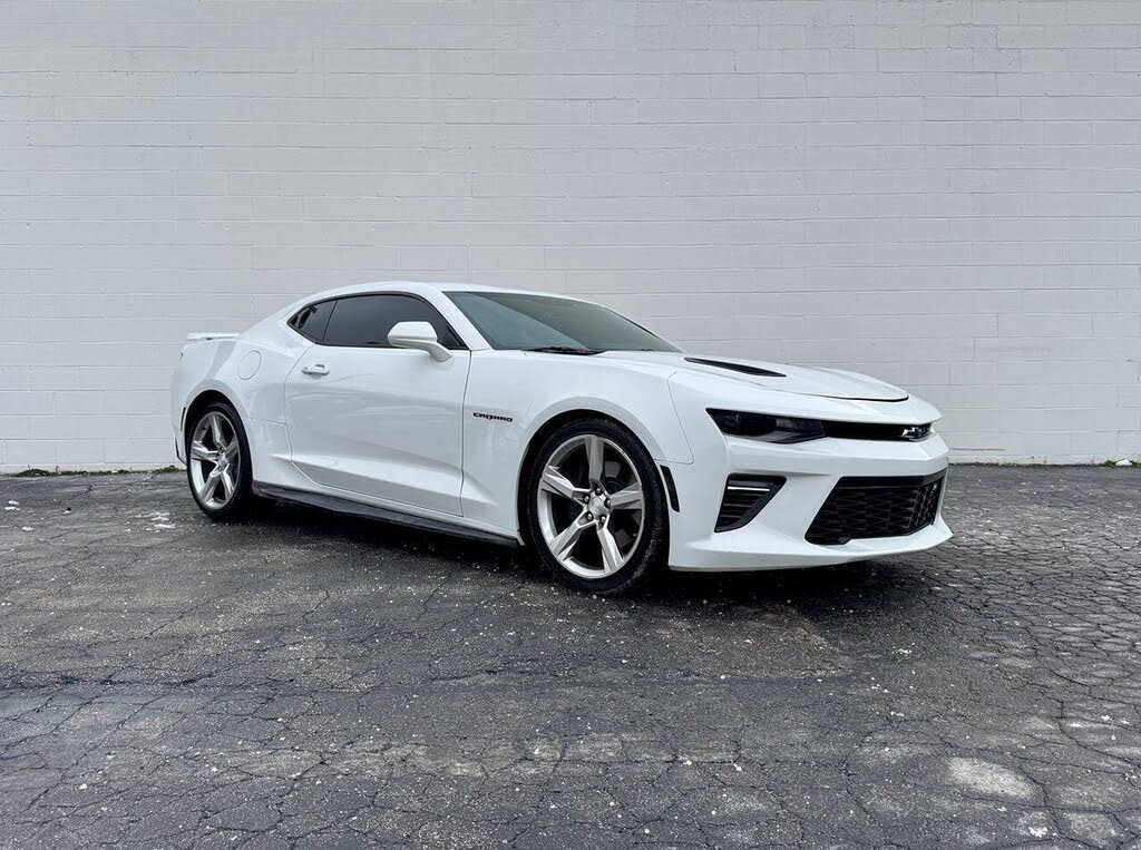 2016 Chevrolet Camaro 2SS Coupe RWD