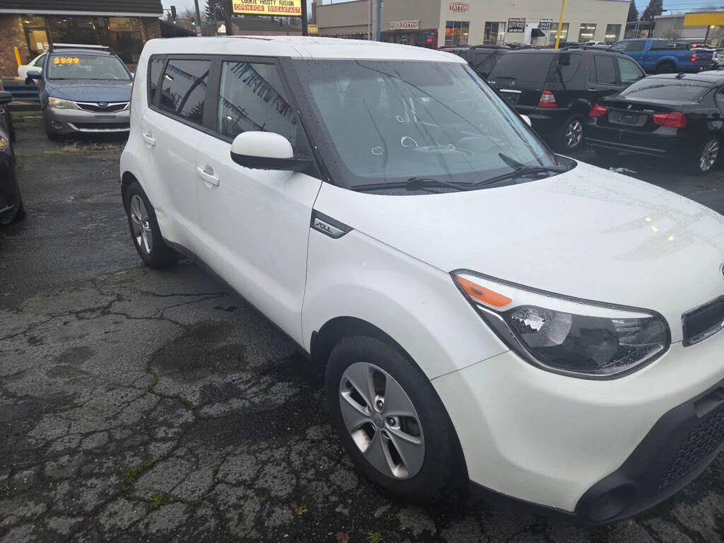 2016 Kia Soul Base