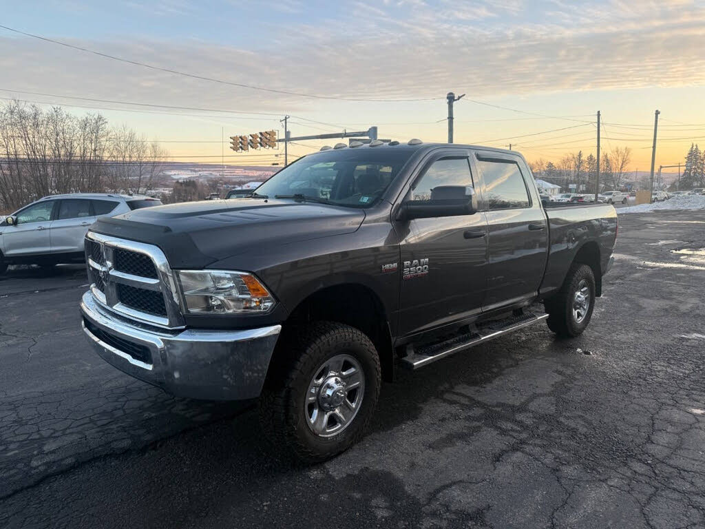 2016 RAM 2500 Tradesman Crew Cab 4WD