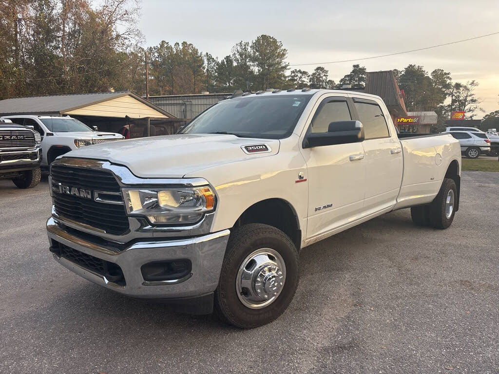 2020 RAM 3500 Big Horn Crew Cab LB DRW 4WD