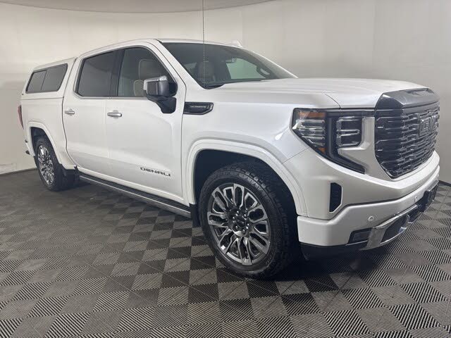 2023 GMC Sierra 1500 Denali Ultimate Crew Cab 4WD