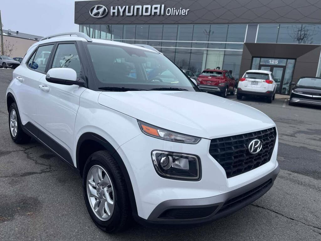 2023 Hyundai Venue Preferred FWD