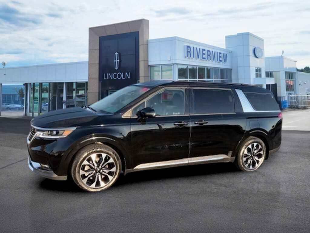 2024 Kia Carnival EX FWD