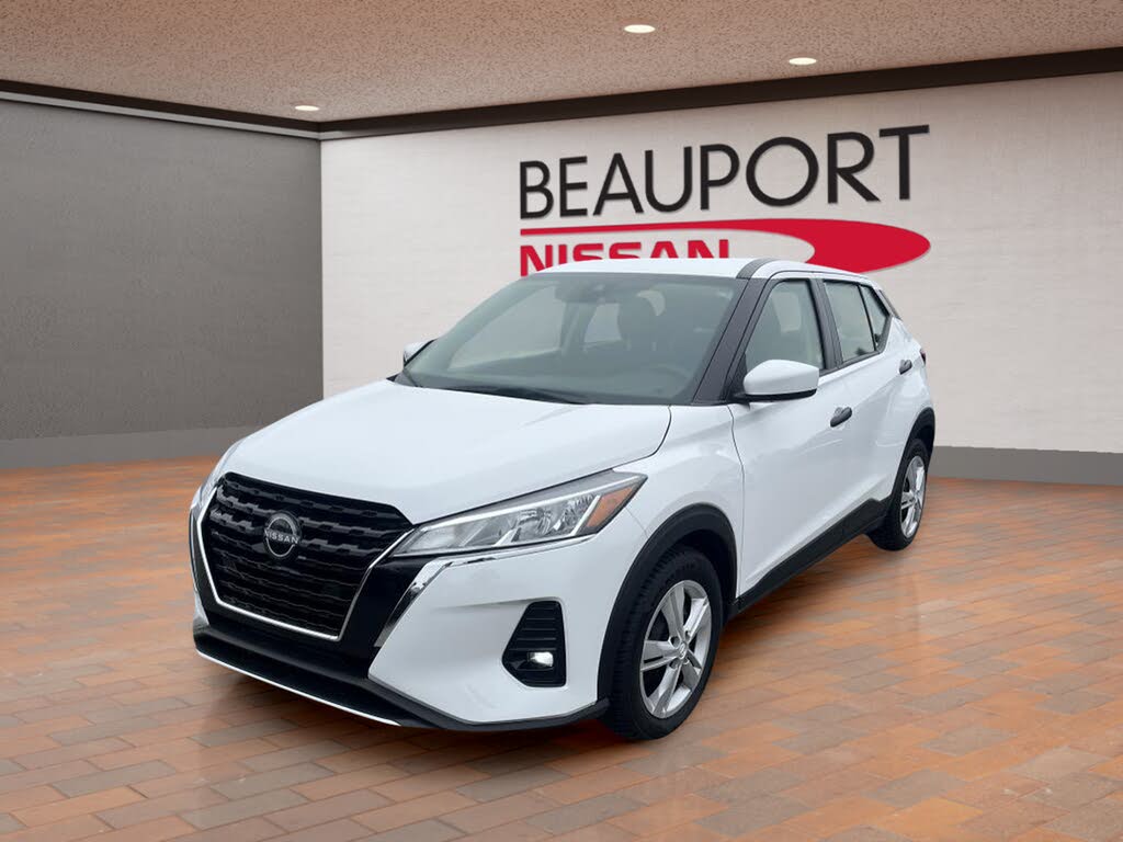 2024 Nissan Kicks S FWD