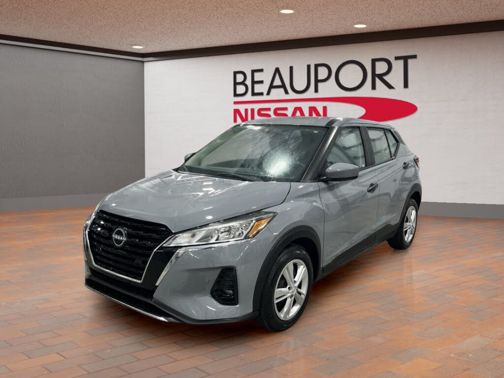 2024 Nissan Kicks S FWD