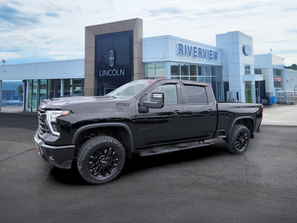 2025 Chevrolet Silverado 2500HD LTZ Crew Cab 4WD