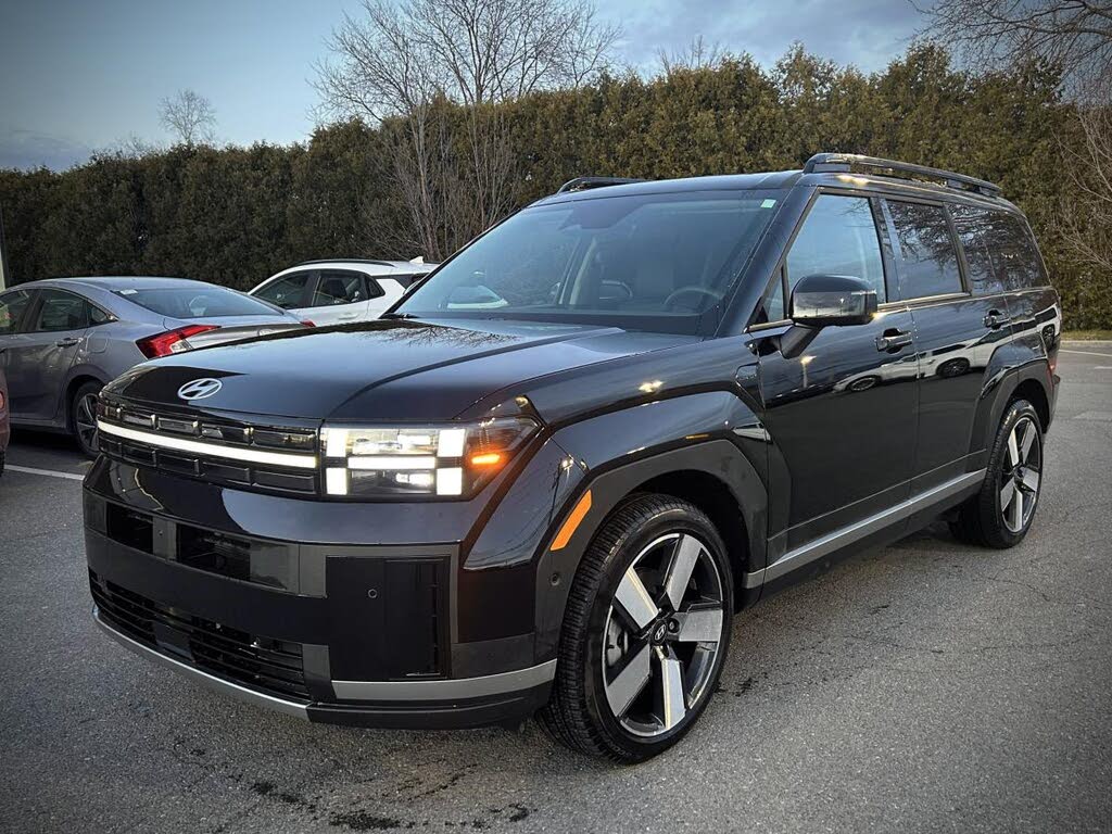 2025 Hyundai Santa Fe Luxury AWD