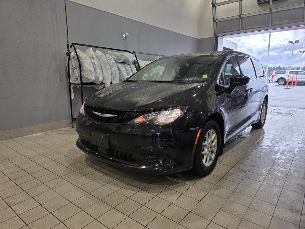 2022 Chrysler Grand Caravan SXT FWD