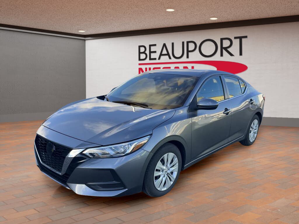 2022 Nissan Sentra S FWD