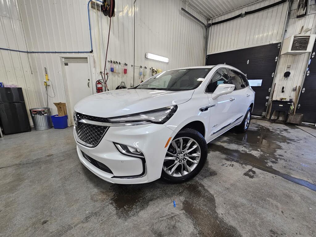 2023 Buick Enclave Avenir AWD