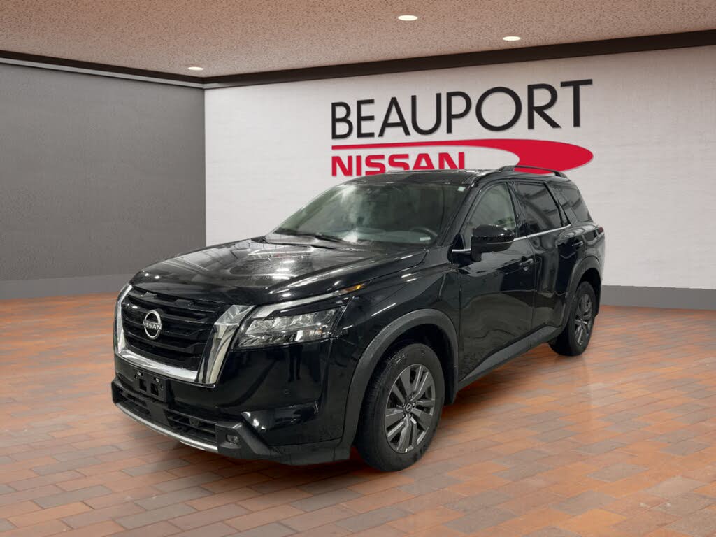 2024 Nissan Pathfinder SV 4WD