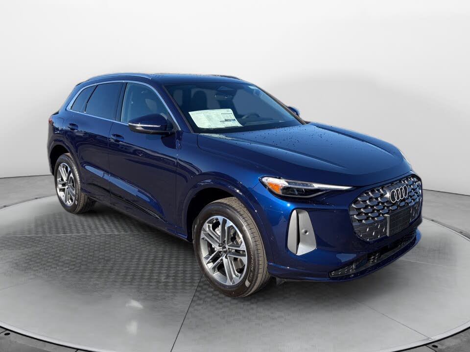 2025 Audi Q5 quattro Premium Plus 40 TFSI