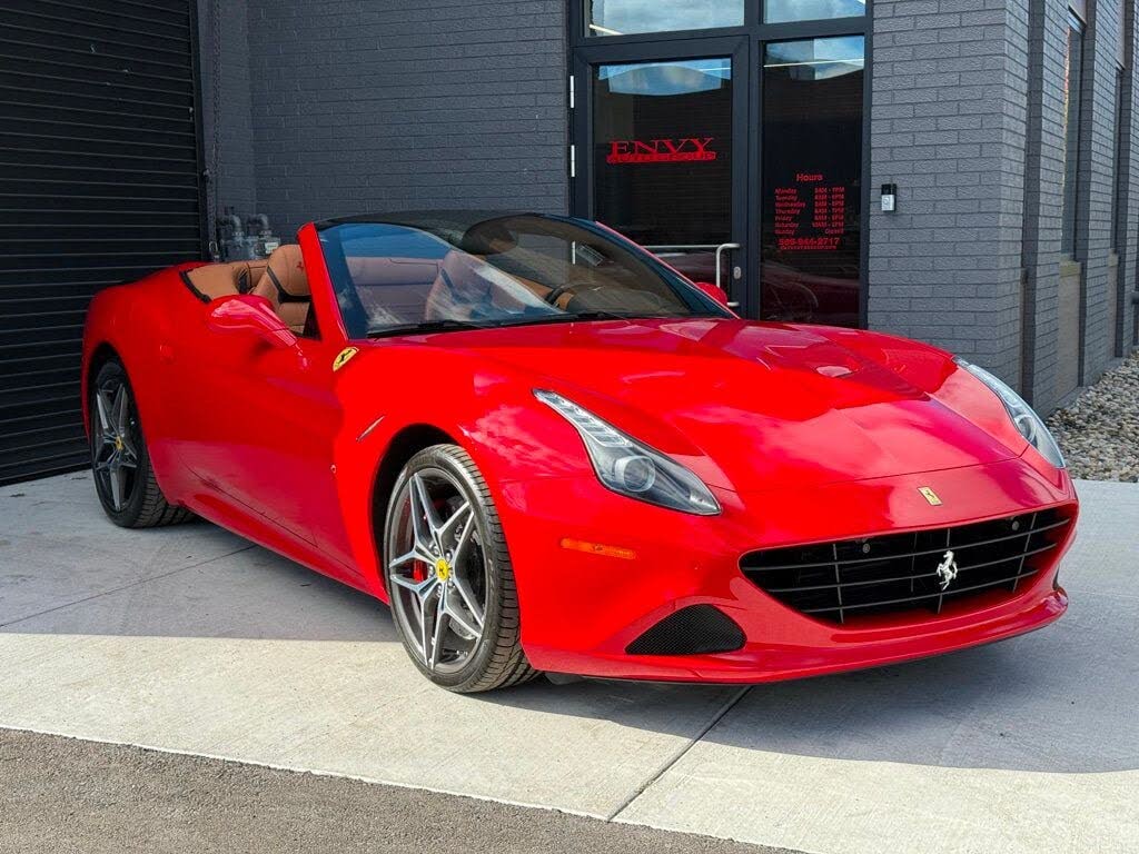 2017 Ferrari California T Roadster