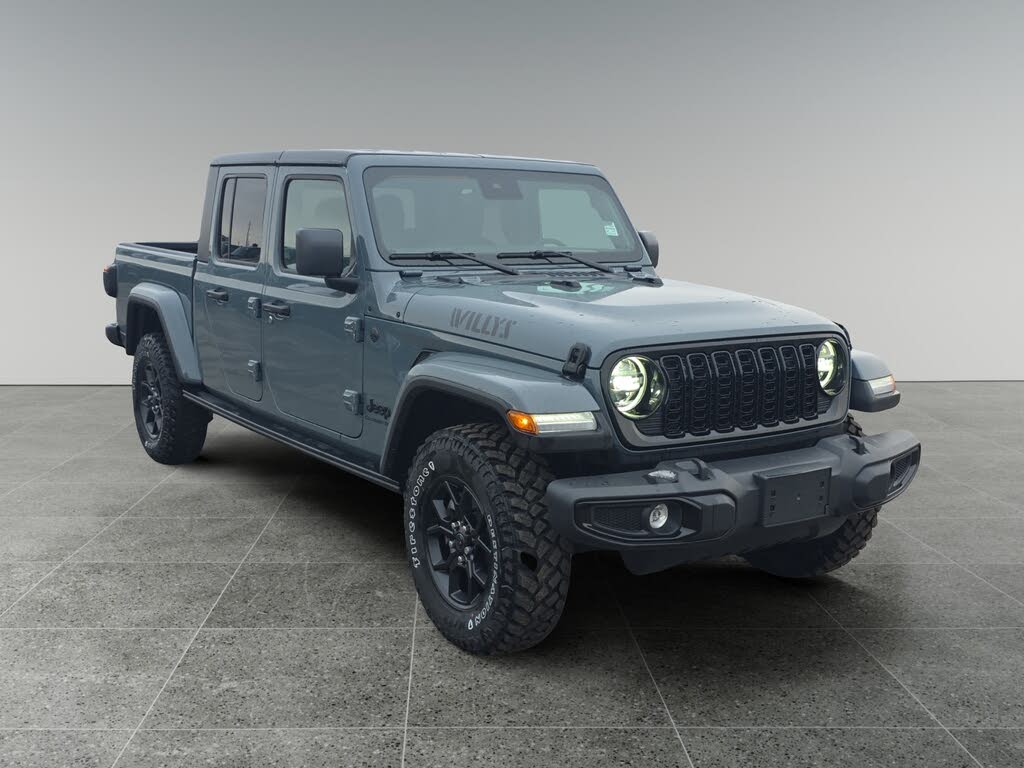 2025 Jeep Gladiator Willys Crew Cab 4WD