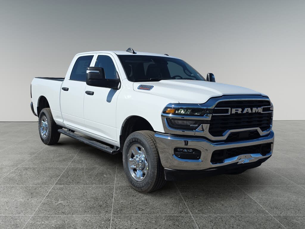 2026 RAM 2500 Tradesman Crew Cab 4WD