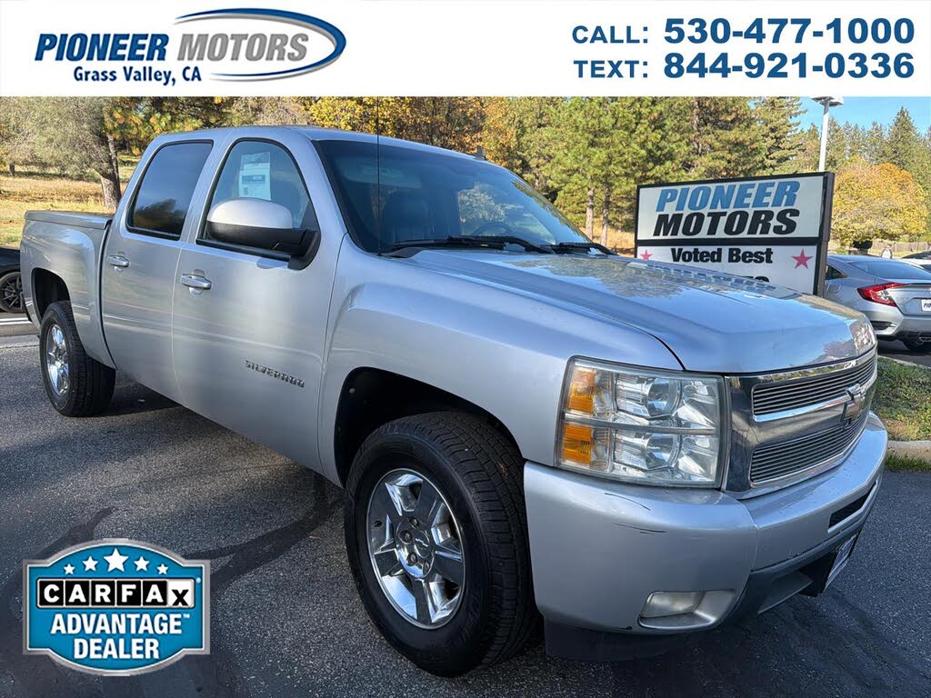 2010 Chevrolet Silverado 1500 LTZ Crew Cab RWD