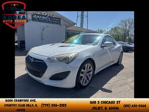Hyundai Genesis Coupe 2.0T RWD