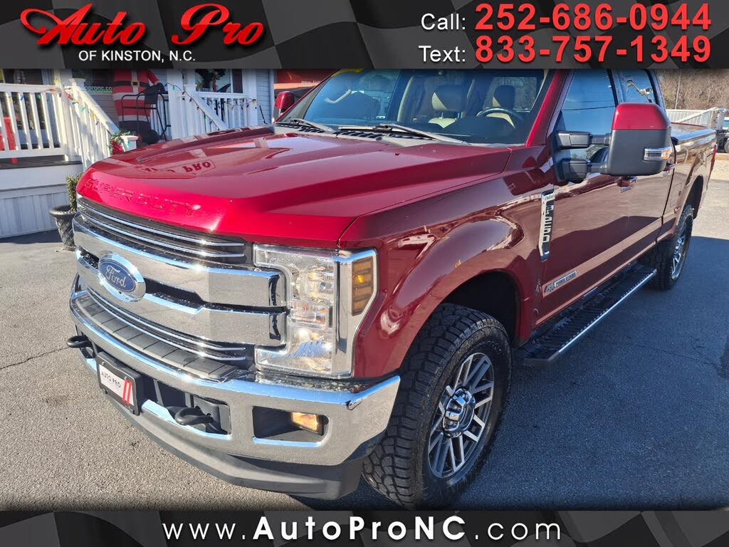 2019 Ford F-250 Super Duty Lariat Crew Cab 4WD