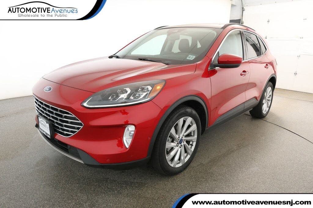 2022 Ford Escape Hybrid Titanium AWD