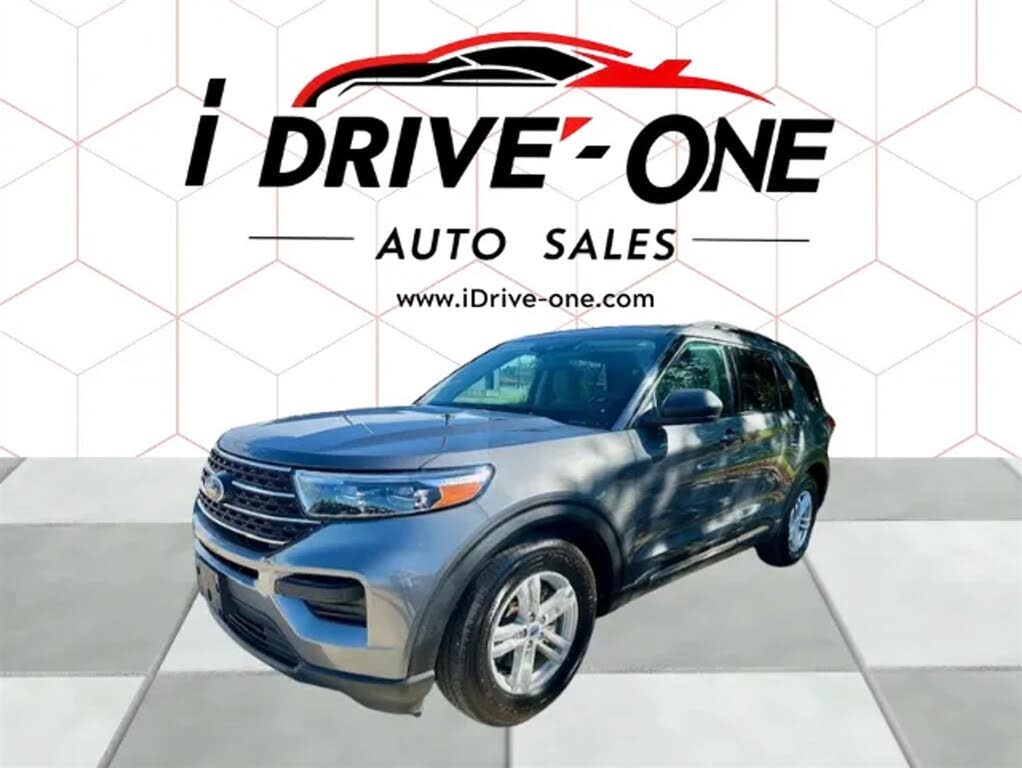 2023 Ford Explorer XLT RWD