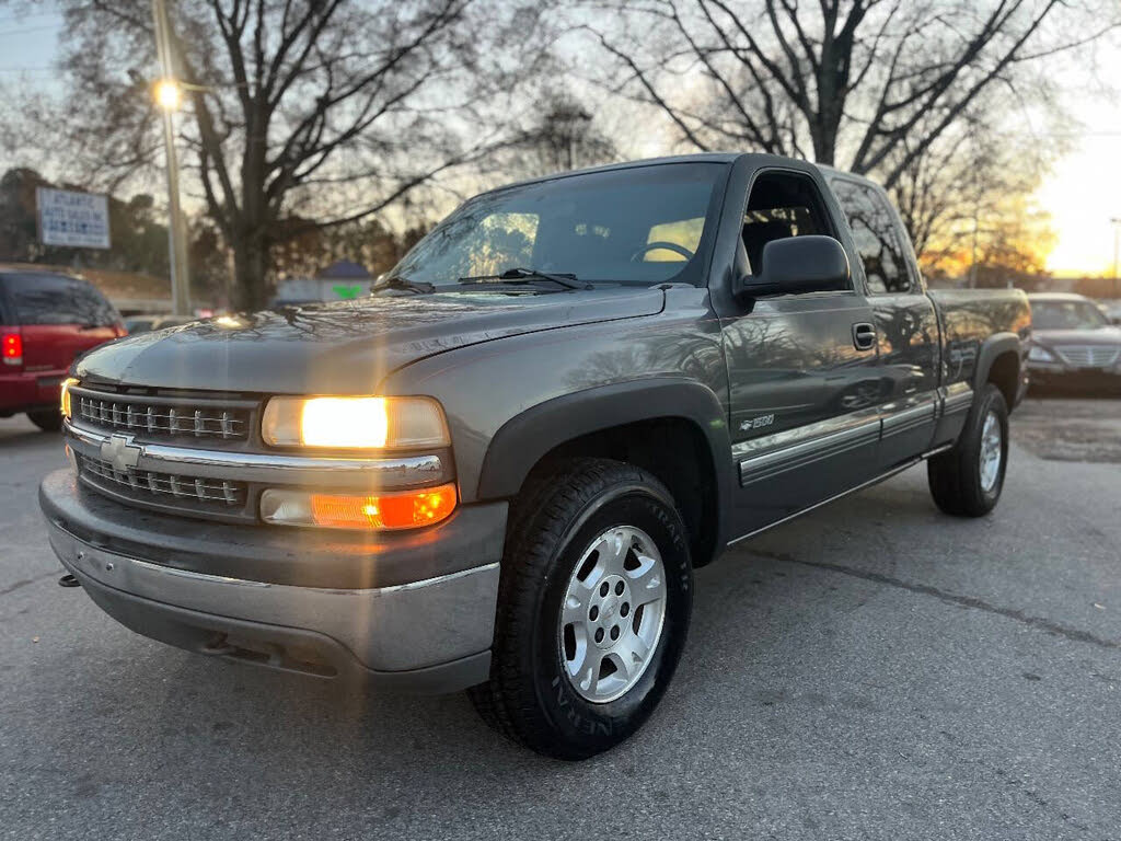 2000 Chevrolet Silverado 1500 LS Extended Cab 4WD