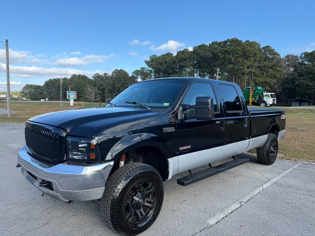 2004 Ford F-250 Super Duty XL Crew Cab 4WD