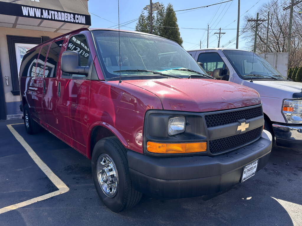 2009 Chevrolet Express 3500 LS Extended RWD