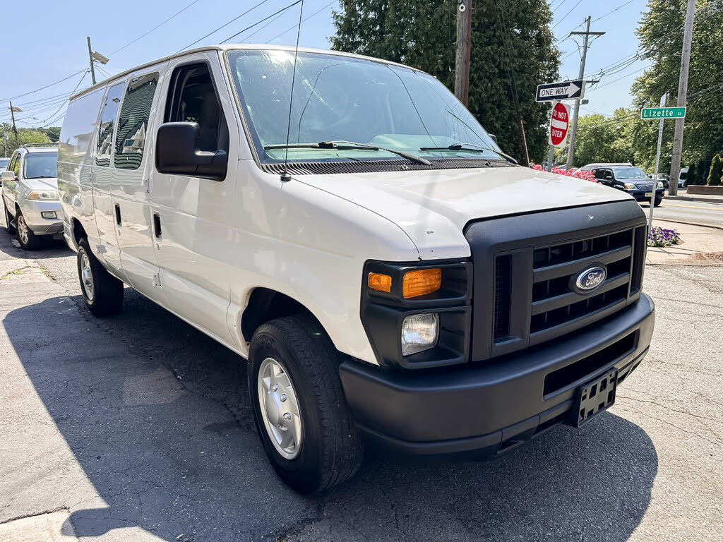 2012 Ford E-Series E-250 Cargo Van