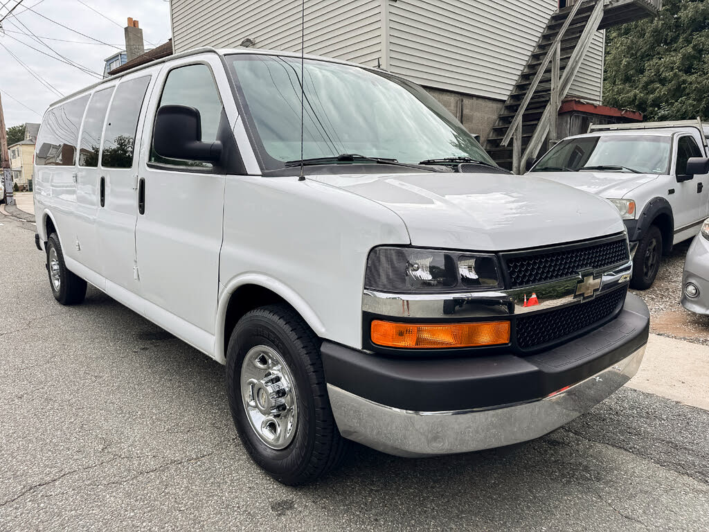 2014 Chevrolet Express 3500 1LT Extended RWD
