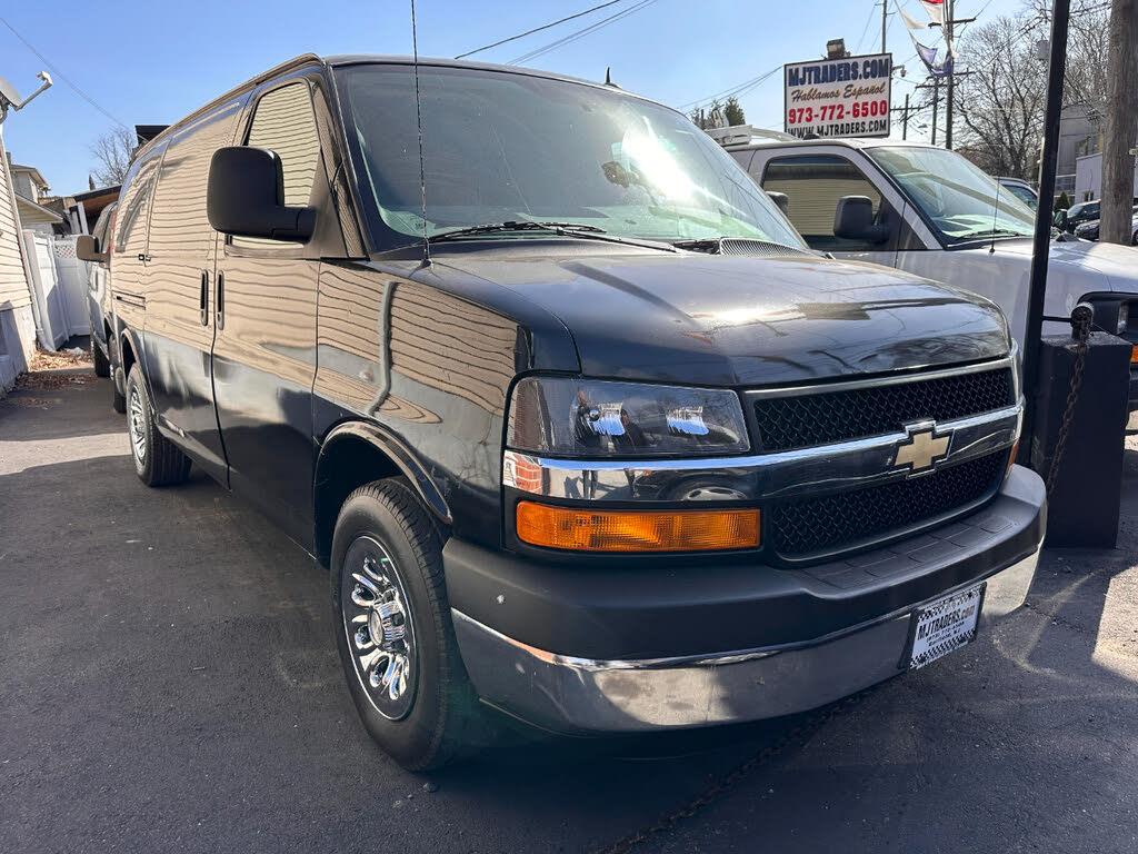 2014 Chevrolet Express Cargo 1500 RWD