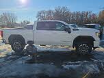 GMC Sierra 2500HD AT4 Crew Cab 4WD
