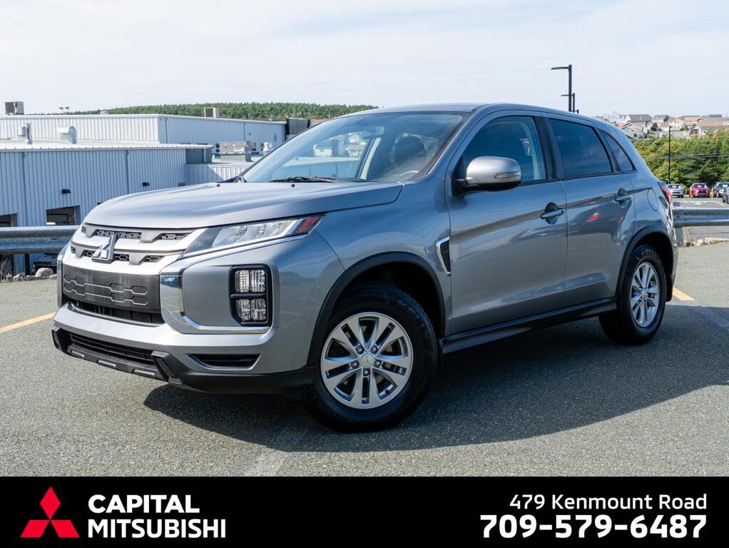 2022 Mitsubishi RVR SE AWC