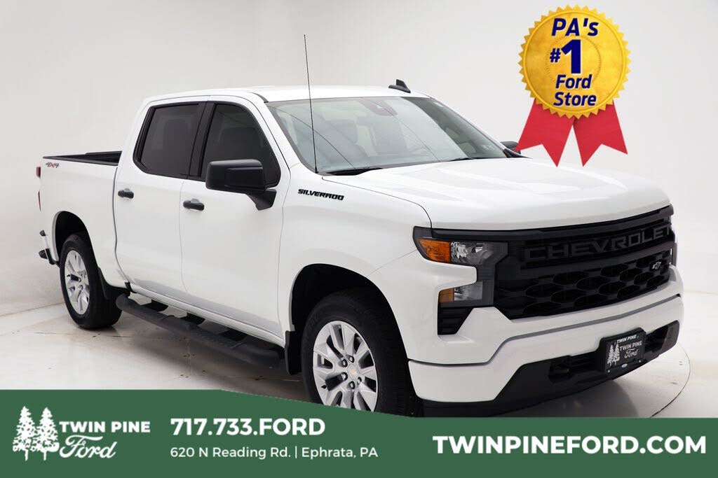 2024 Chevrolet Silverado 1500 Custom Crew Cab 4WD