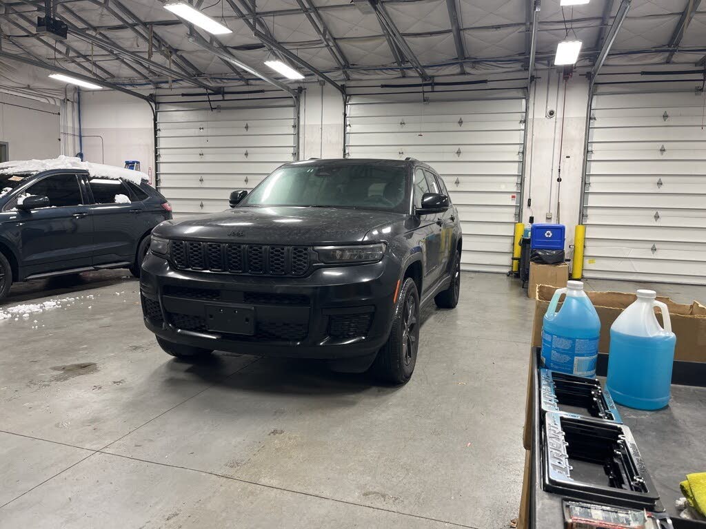 2024 Jeep Grand Cherokee L Altitude 4WD