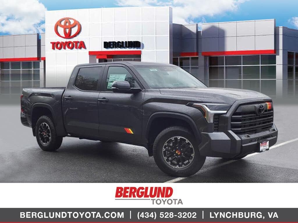2025 Toyota Tundra SR5 CrewMax Cab 4WD