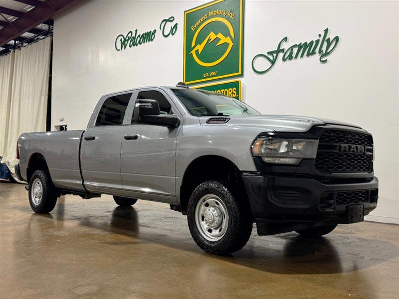 2023 RAM 2500 Tradesman Crew Cab LB 4WD