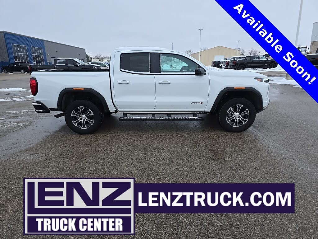 2025 GMC Canyon AT4 Crew Cab 4WD