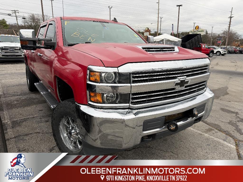 2017 Chevrolet Silverado 2500HD Work Truck Crew Cab 4WD