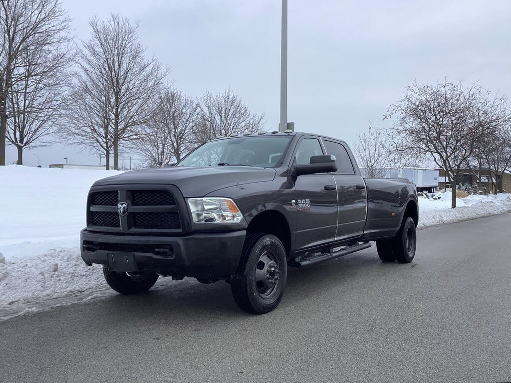 2018 RAM 3500 Tradesman Crew Cab LB DRW 4WD