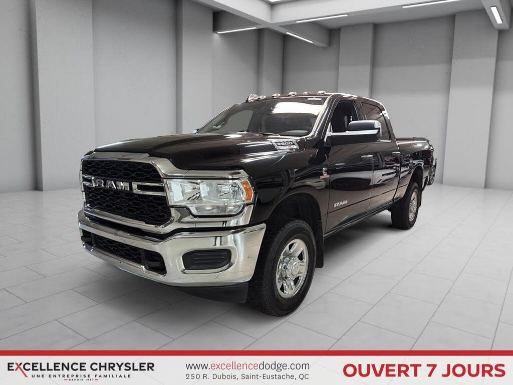 2022 RAM 2500 Tradesman Crew Cab 4WD