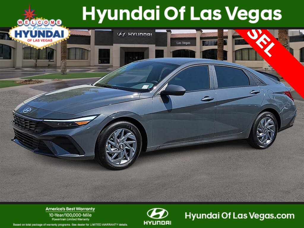 2024 Hyundai Elantra SEL FWD