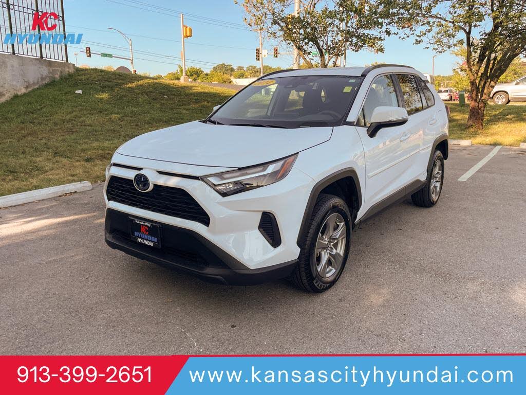 2024 Toyota RAV4 Hybrid LE AWD