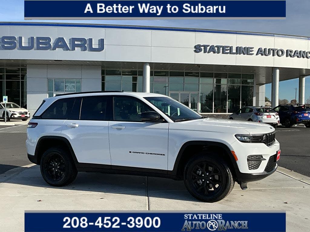 2025 Jeep Grand Cherokee Altitude 4WD