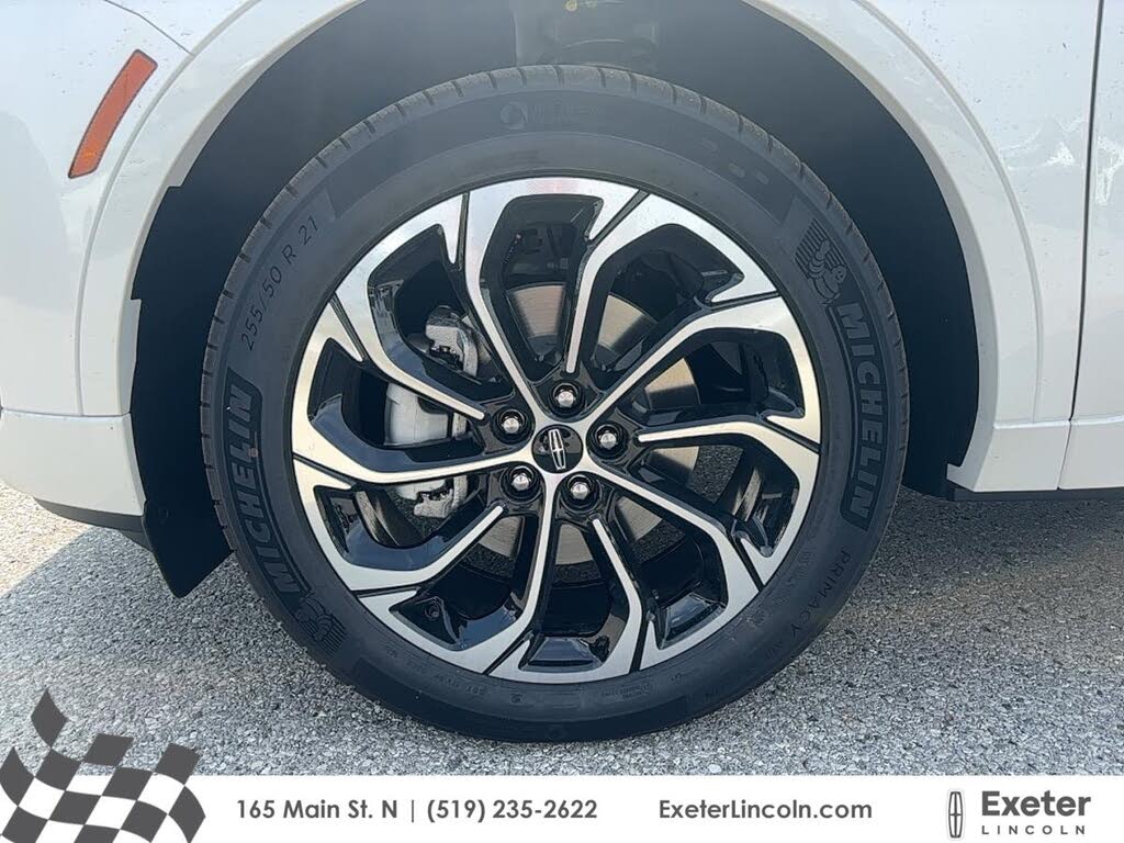 2025 Lincoln Nautilus Reserve AWD