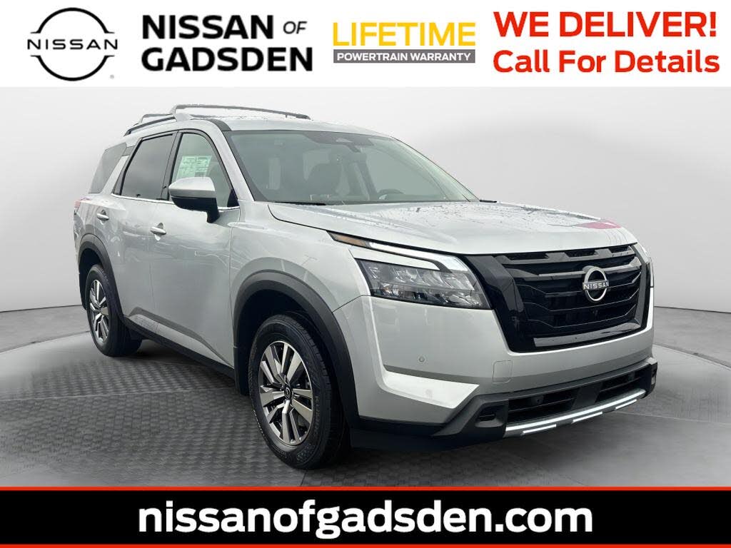 2025 Nissan Pathfinder SL FWD
