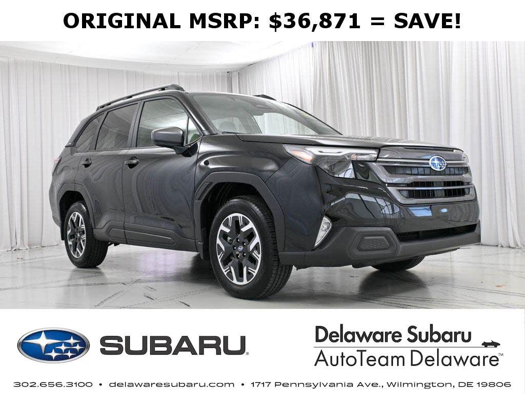 2025 Subaru Forester Premium Crossover AWD
